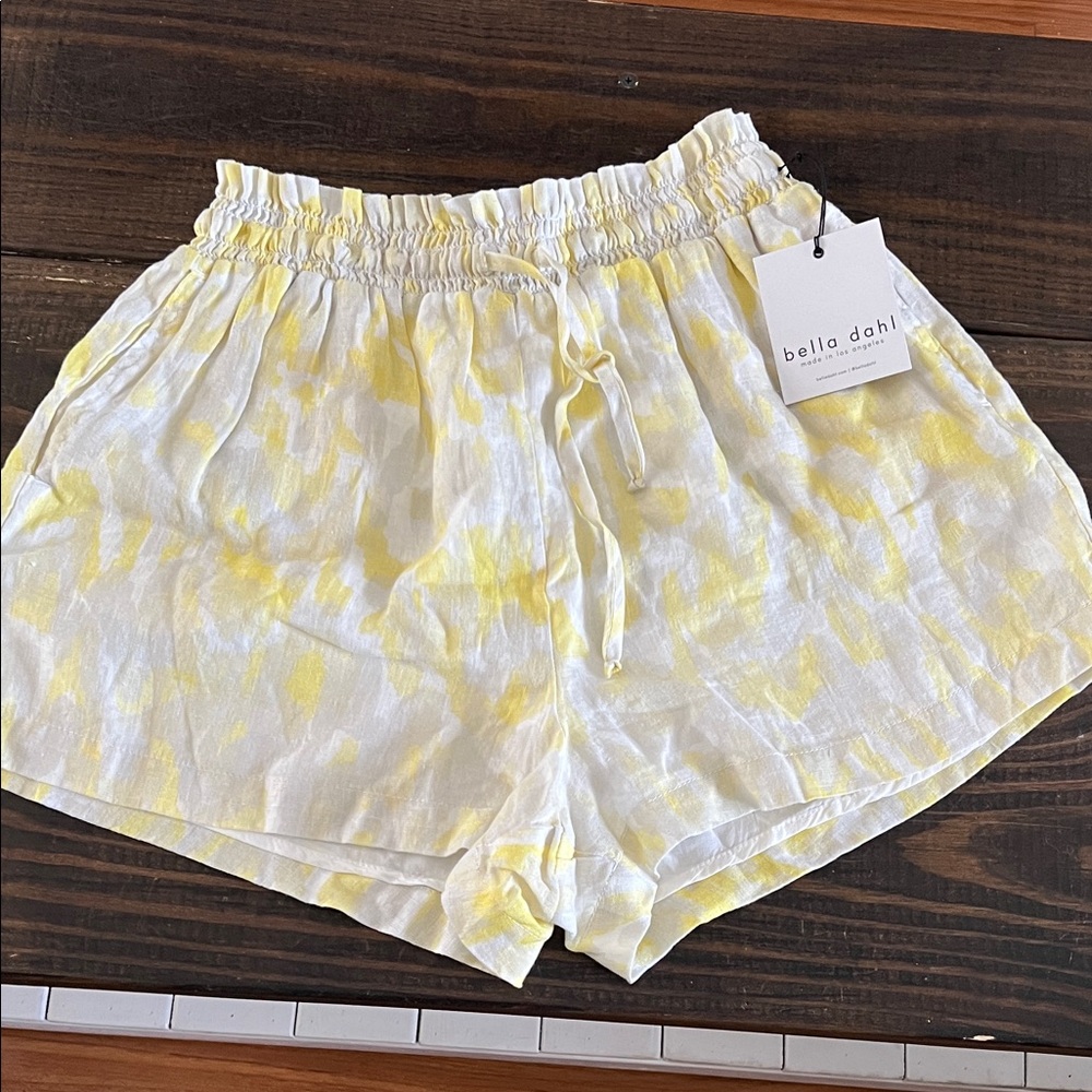 Bella Dahl High Waist Yellow Patterned Shorts